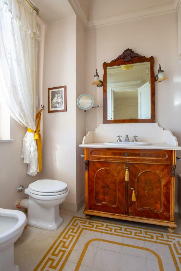 Solemar Sicilia - Casa Porto Bagnera Villa Santa Flavia Exterior photo